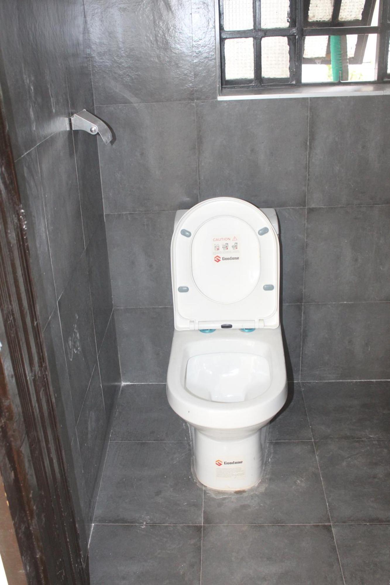 Eshborns House - Near Jomo Kenyatta International Airport And Sgr With Shuttle Services Syokimau Exterior foto
